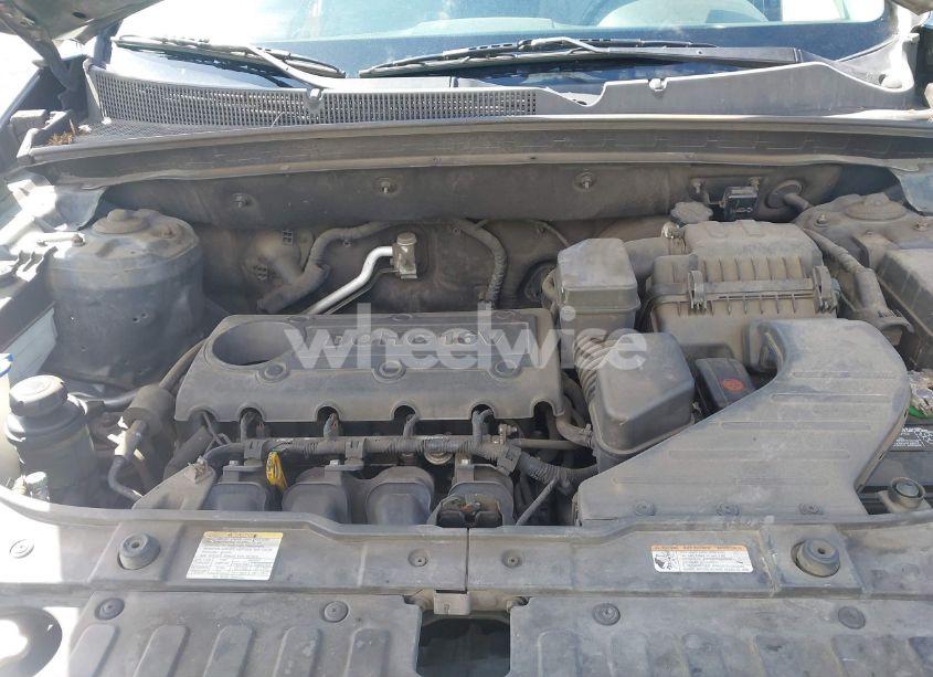 Photo 10 of 2011 Kia Sorento LX (VIN 5XYKT4A13BG036454)