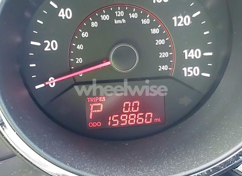 Photo 15 of 2011 Kia Sorento LX (VIN 5XYKT4A14BG138426)