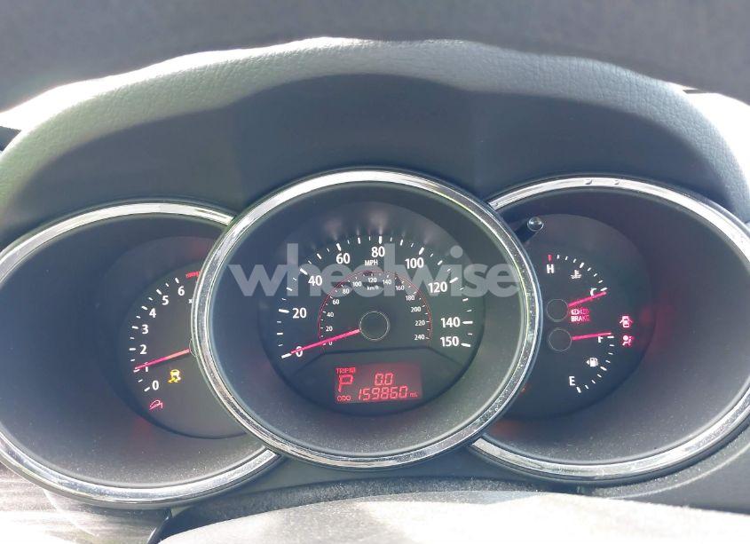 Photo 7 of 2011 Kia Sorento LX (VIN 5XYKT4A14BG138426)