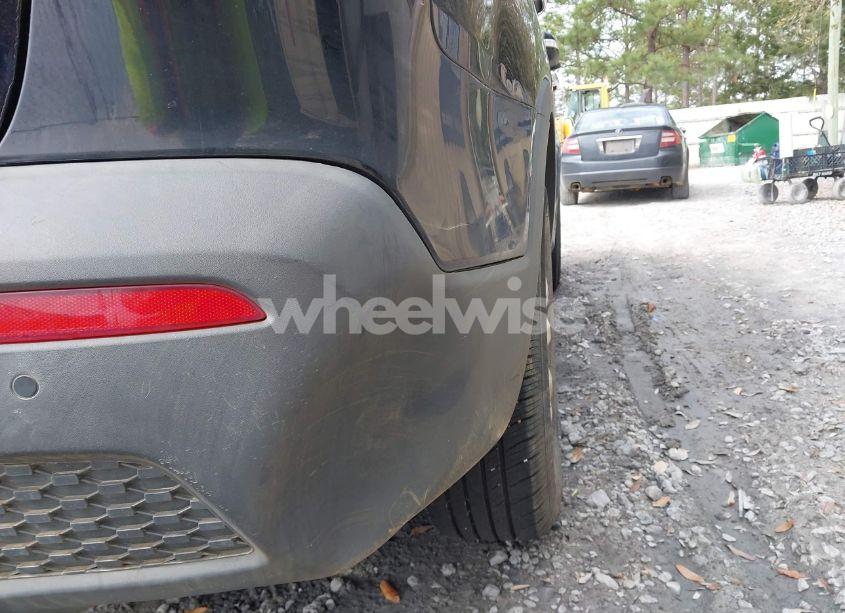 Photo 12 of 2011 Kia Sorento LX (VIN 5XYKT4A15BG117021)