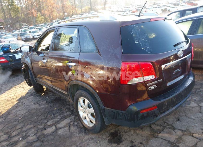 Photo 3 of 2011 Kia Sorento LX (VIN 5XYKT4A15BG162573)