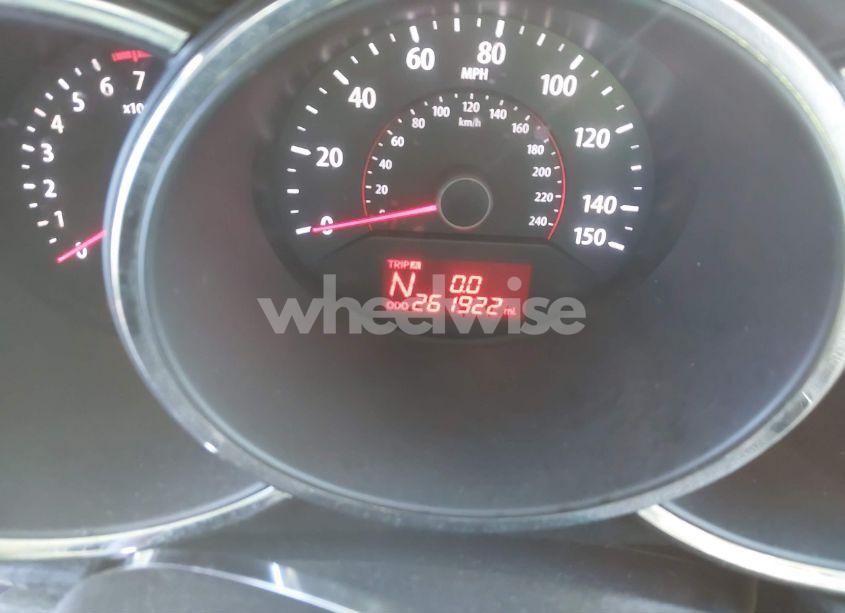 Photo 7 of 2011 Kia Sorento LX (VIN 5XYKT4A15BG162573)