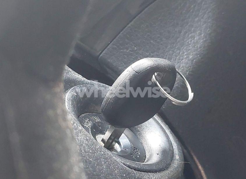 Photo 11 of 2012 Kia Sorento LX (VIN 5XYKT4A15CG241033)