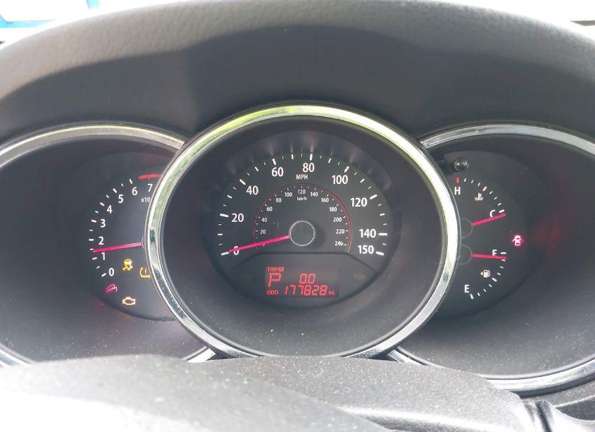 Photo 7 of 2011 Kia Sorento LX (VIN 5XYKT4A16BG154563)