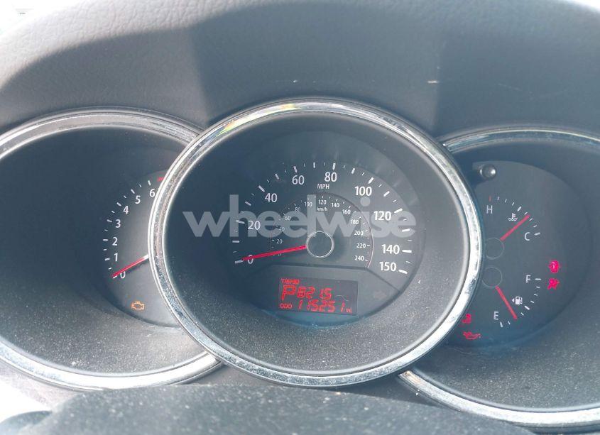 Photo 7 of 2012 Kia Sorento LX (VIN 5XYKT4A16CG220112)