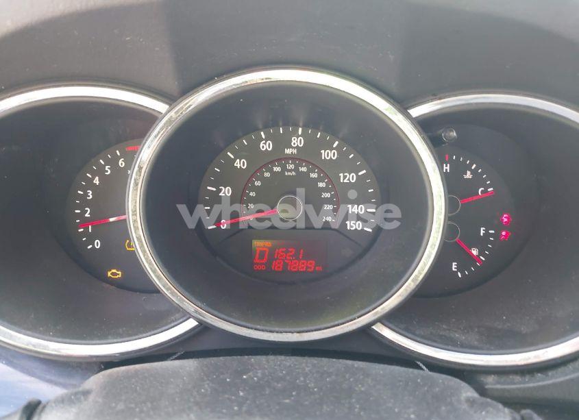 Photo 7 of 2011 Kia Sorento LX (VIN 5XYKT4A18BG173907)