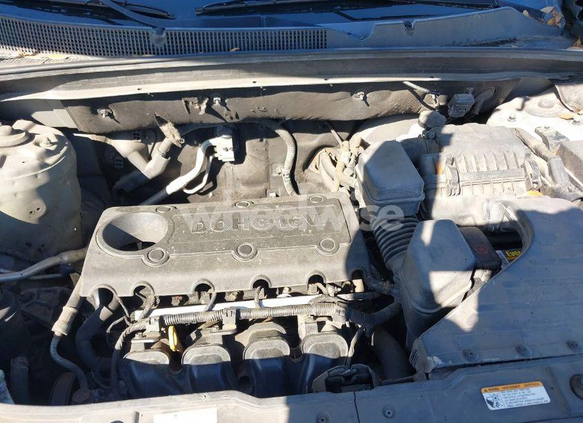 Photo 10 of 2013 Kia Sorento LX (VIN 5XYKT4A19DG311070)