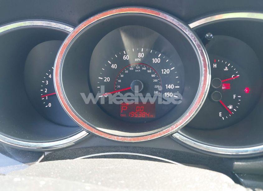 Photo 7 of 2011 Kia Sorento LX (VIN 5XYKT4A1XBG026326)