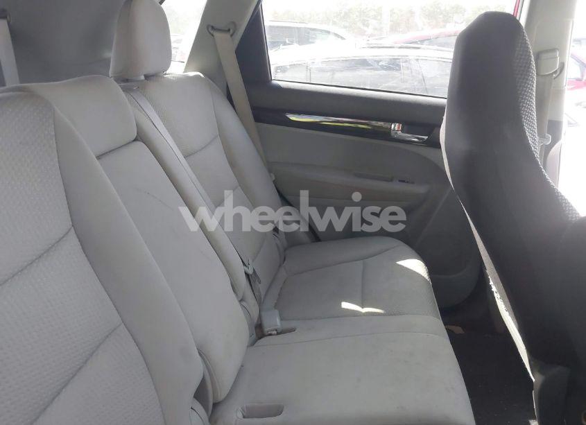 Photo 8 of 2011 Kia Sorento LX (VIN 5XYKT4A1XBG048827)