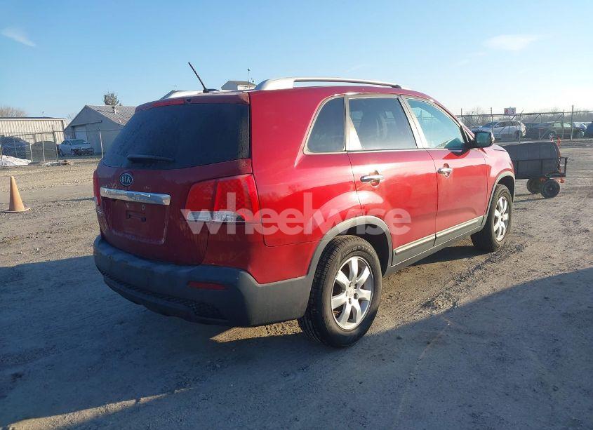 Photo 4 of 2011 Kia Sorento LX (VIN 5XYKT4A1XBG066308)