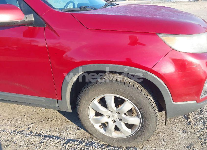 Photo 6 of 2011 Kia Sorento LX (VIN 5XYKT4A1XBG066308)