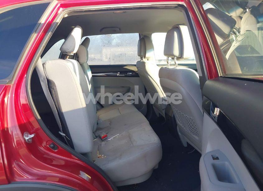 Photo 8 of 2011 Kia Sorento LX (VIN 5XYKT4A1XBG066308)