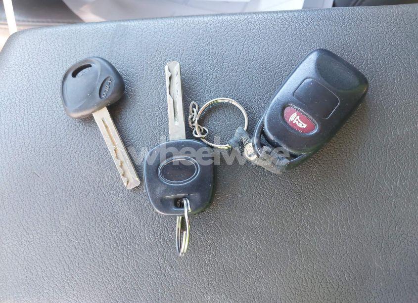 Photo 11 of 2013 Kia Sorento LX V6 (VIN 5XYKT4A20DG383770)