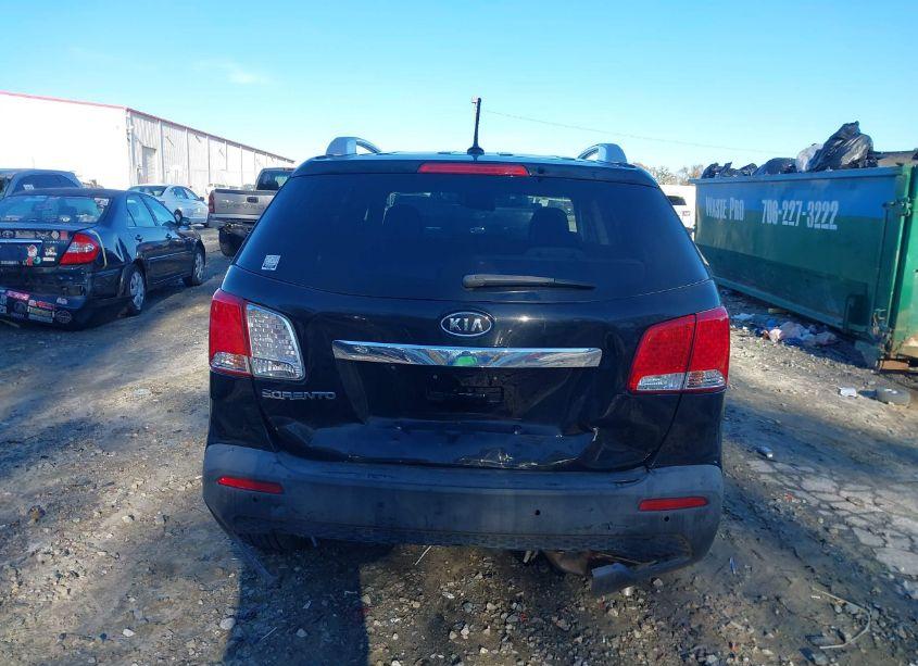 Photo 16 of 2011 Kia Sorento LX V6 (VIN 5XYKT4A21BG063094)