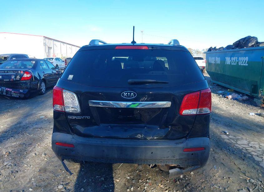 Photo 6 of 2011 Kia Sorento LX V6 (VIN 5XYKT4A21BG063094)