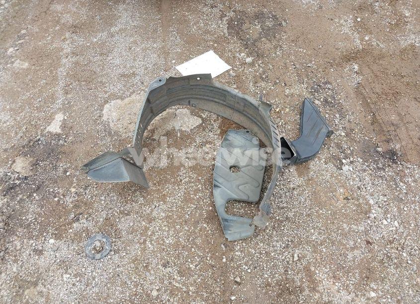 Photo 12 of 2011 Kia Sorento LX V6 (VIN 5XYKT4A21BG083703)