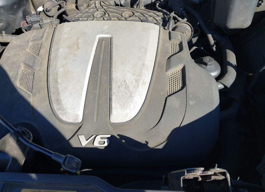 Photo 10 of 2011 Kia Sorento LX V6 (VIN 5XYKT4A22BG065551)