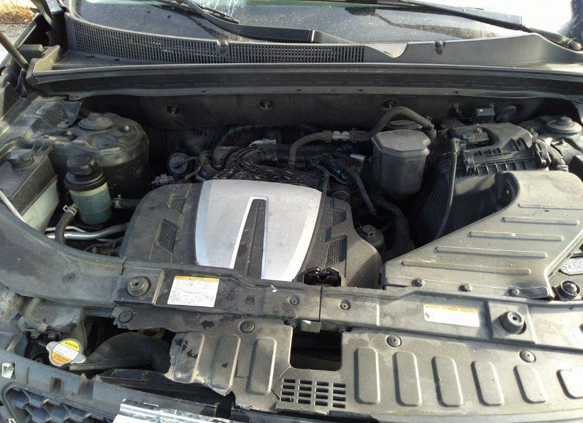 Photo 10 of 2011 Kia Sorento LX V6 (VIN 5XYKT4A22BG146811)