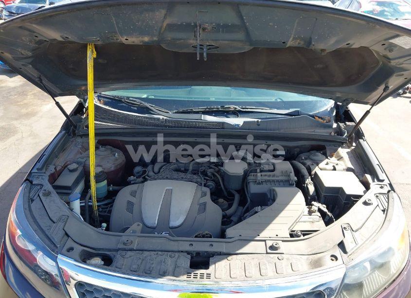 Photo 10 of 2012 Kia Sorento LX V6 (VIN 5XYKT4A22CG279442)