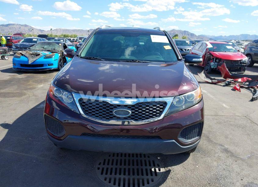 Photo 12 of 2012 Kia Sorento LX V6 (VIN 5XYKT4A22CG279442)
