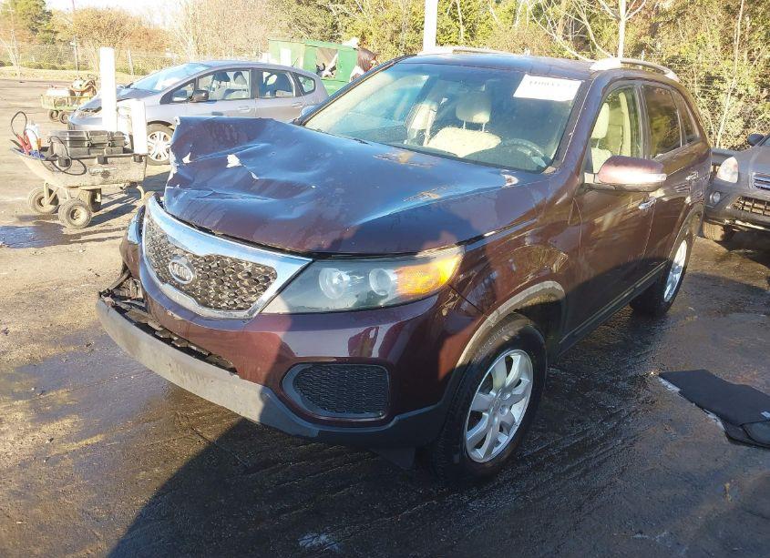 Photo 2 of 2011 Kia Sorento LX V6 (VIN 5XYKT4A23BG167117)