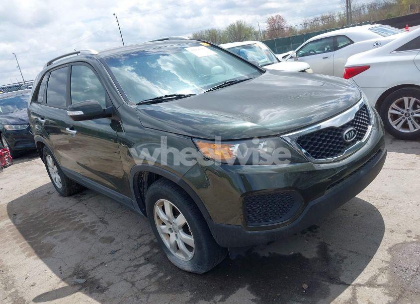 2012 Kia Sorento LX V6 (VIN 5XYKT4A23CG248801) main photo