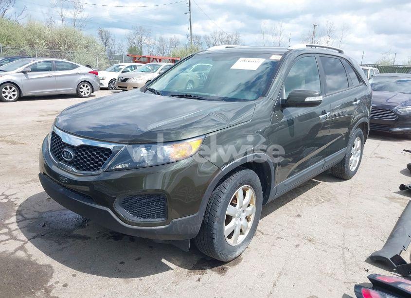 Photo 2 of 2012 Kia Sorento LX V6 (VIN 5XYKT4A23CG248801)