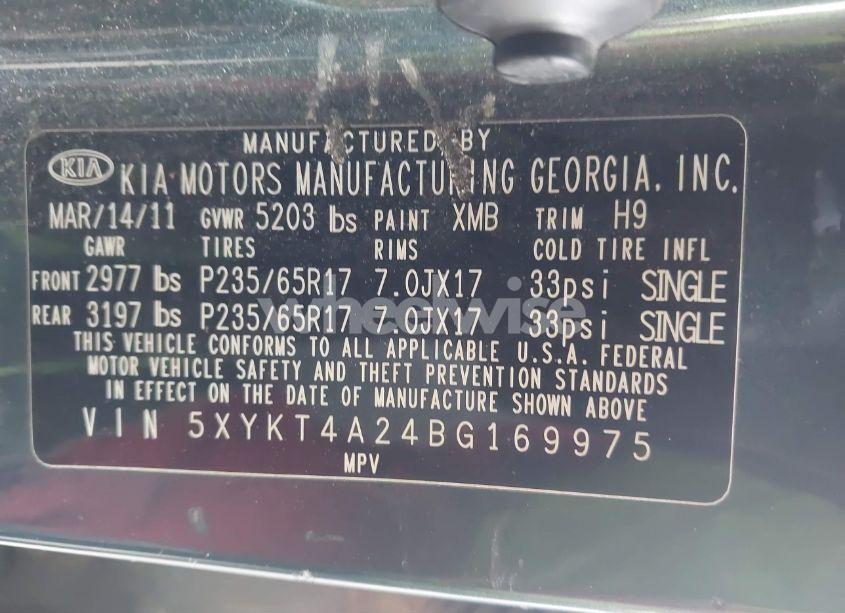 Photo 9 of 2011 Kia Sorento LX V6 (VIN 5XYKT4A24BG169975)