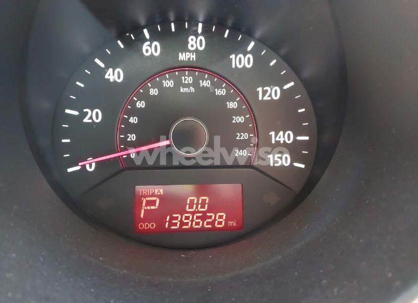 Photo 7 of 2011 Kia Sorento LX V6 (VIN 5XYKT4A24BG179633)