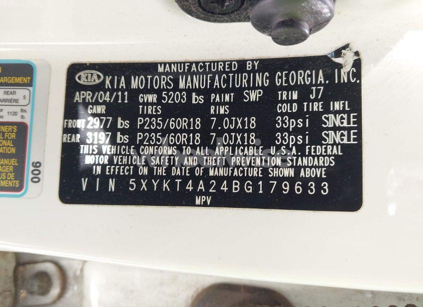 Photo 9 of 2011 Kia Sorento LX V6 (VIN 5XYKT4A24BG179633)