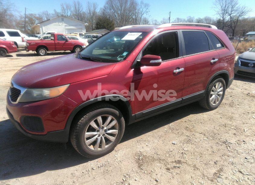 Photo 2 of 2011 Kia Sorento LX V6 (VIN 5XYKT4A25BG087124)