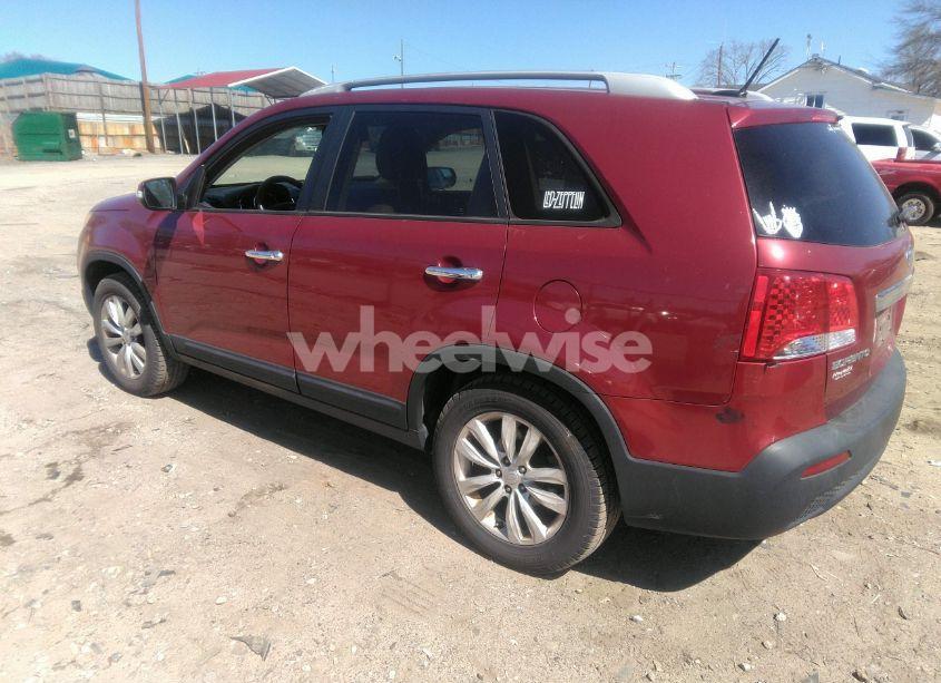 Photo 3 of 2011 Kia Sorento LX V6 (VIN 5XYKT4A25BG087124)
