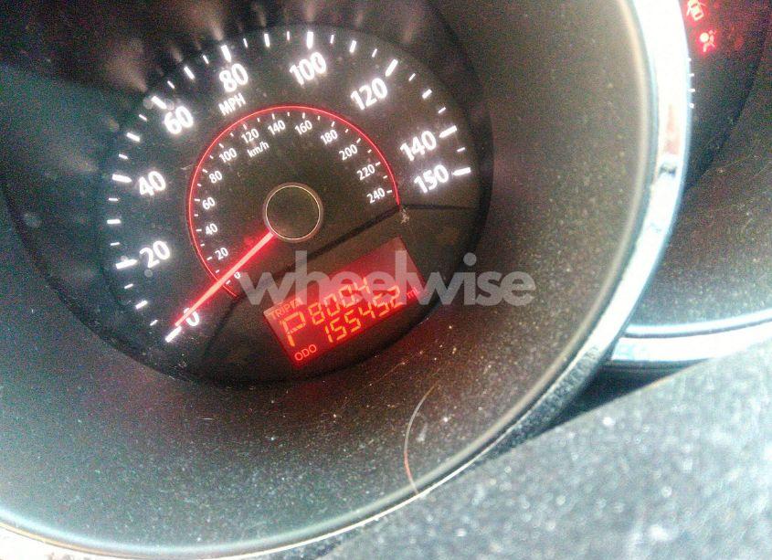 Photo 7 of 2011 Kia Sorento LX V6 (VIN 5XYKT4A25BG087124)