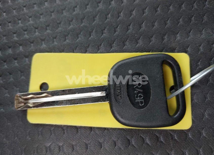 Photo 11 of 2011 Kia Sorento LX V6 (VIN 5XYKT4A25BG181875)