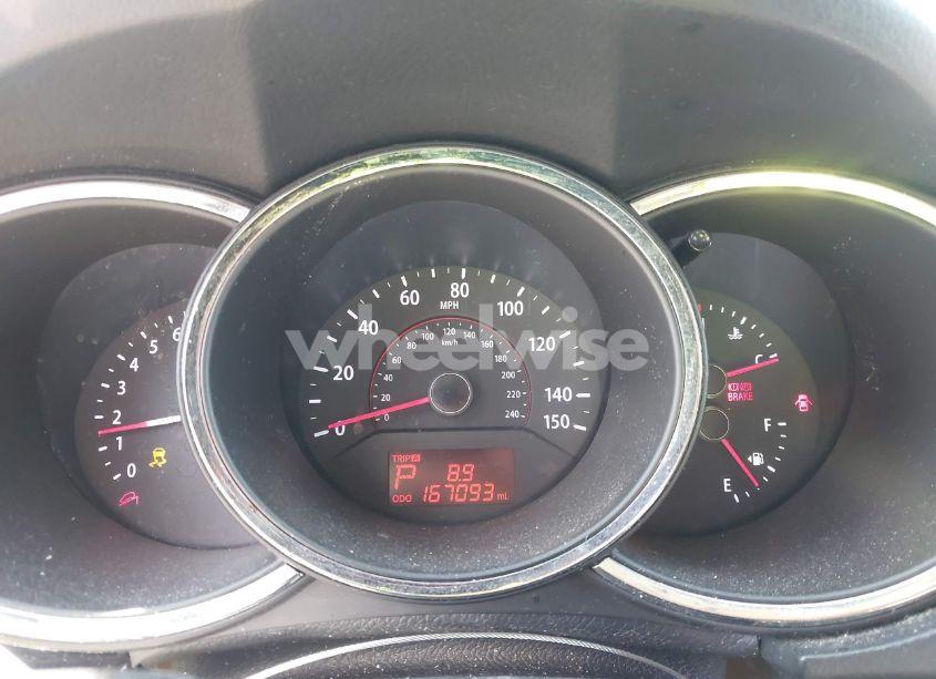 Photo 7 of 2013 Kia Sorento LX V6 (VIN 5XYKT4A25DG315061)