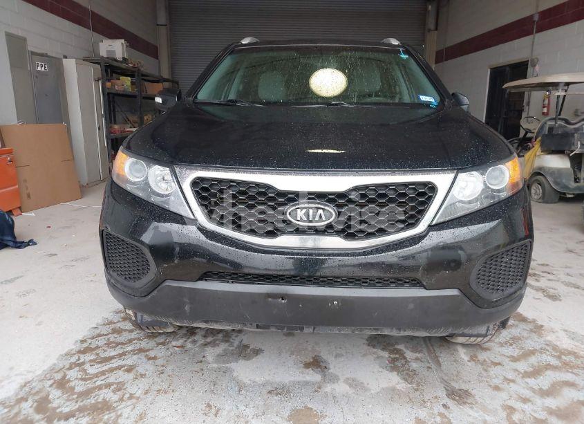 Photo 6 of 2013 Kia Sorento LX V6 (VIN 5XYKT4A25DG376457)