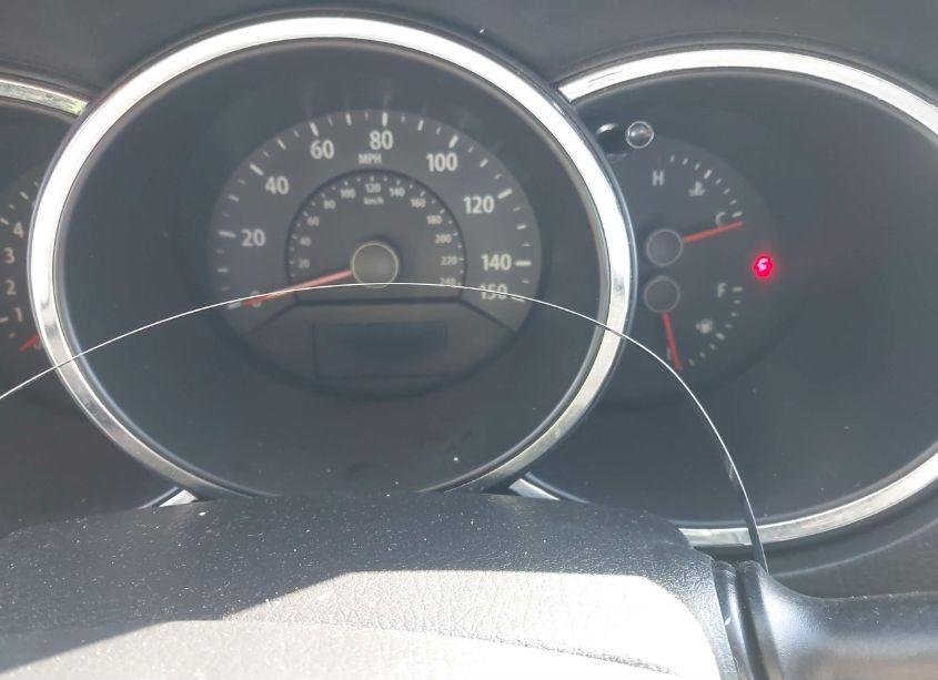 Photo 16 of 2011 Kia Sorento LX V6 (VIN 5XYKT4A26BG065164)