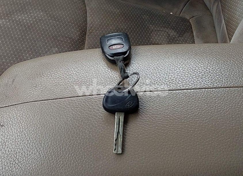 Photo 11 of 2011 Kia Sorento LX V6 (VIN 5XYKT4A27BG092809)
