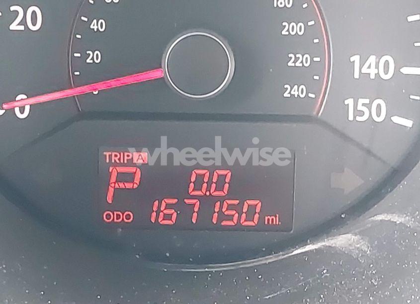 Photo 15 of 2011 Kia Sorento LX V6 (VIN 5XYKT4A27BG110693)