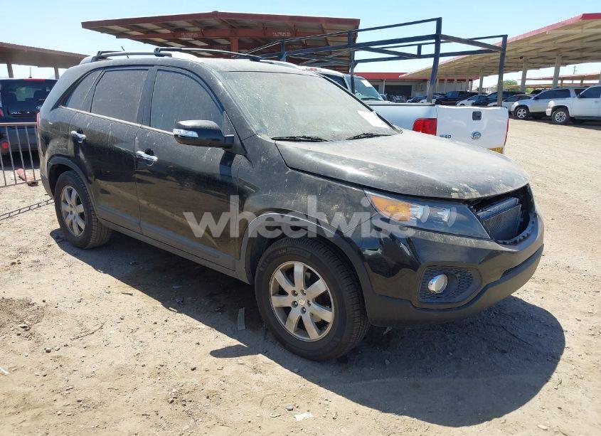 2012 Kia Sorento LX V6 (VIN 5XYKT4A27CG188392) main photo