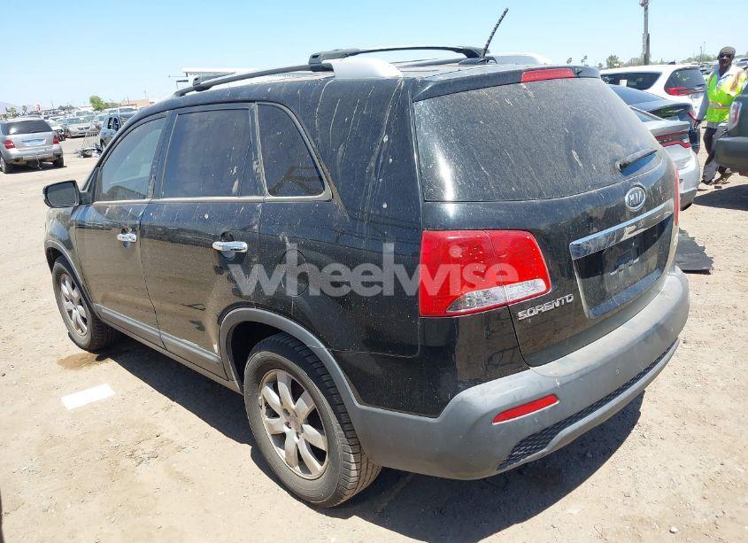 Photo 3 of 2012 Kia Sorento LX V6 (VIN 5XYKT4A27CG188392)