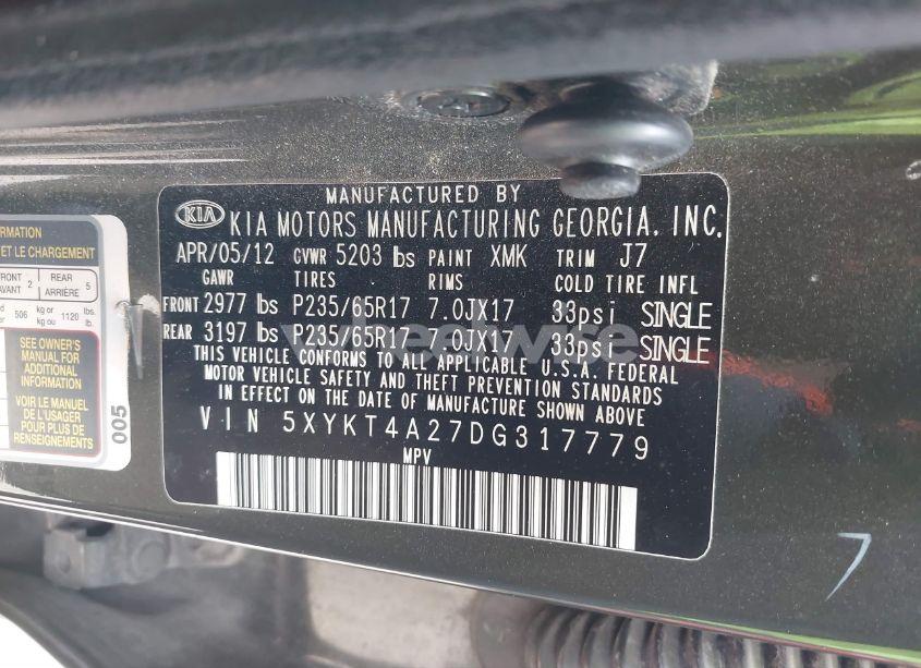 Photo 9 of 2013 Kia Sorento LX V6 (VIN 5XYKT4A27DG317779)