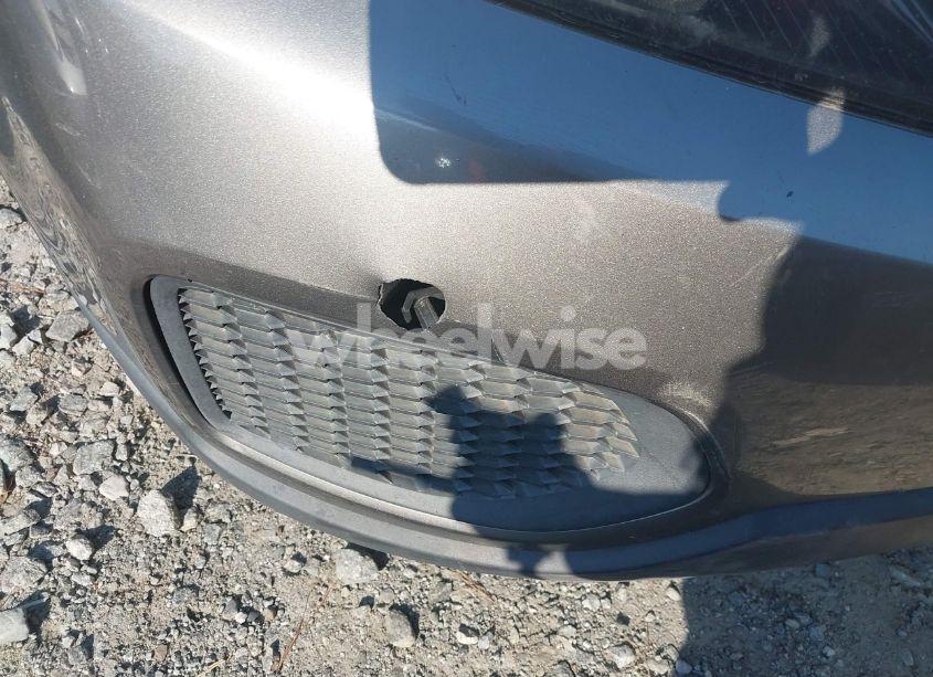 Photo 6 of 2013 Kia Sorento LX V6 (VIN 5XYKT4A27DG403903)