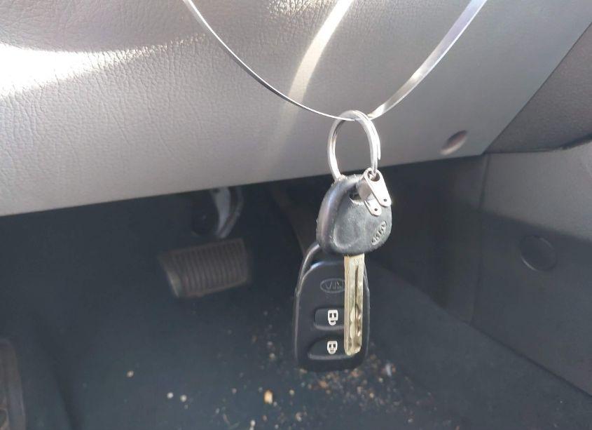 Photo 11 of 2012 Kia Sorento LX V6 (VIN 5XYKT4A29CG189592)