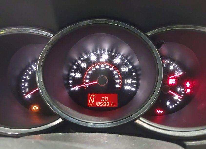 Photo 7 of 2011 Kia Sorento (VIN 5XYKT4A2XBG045385)