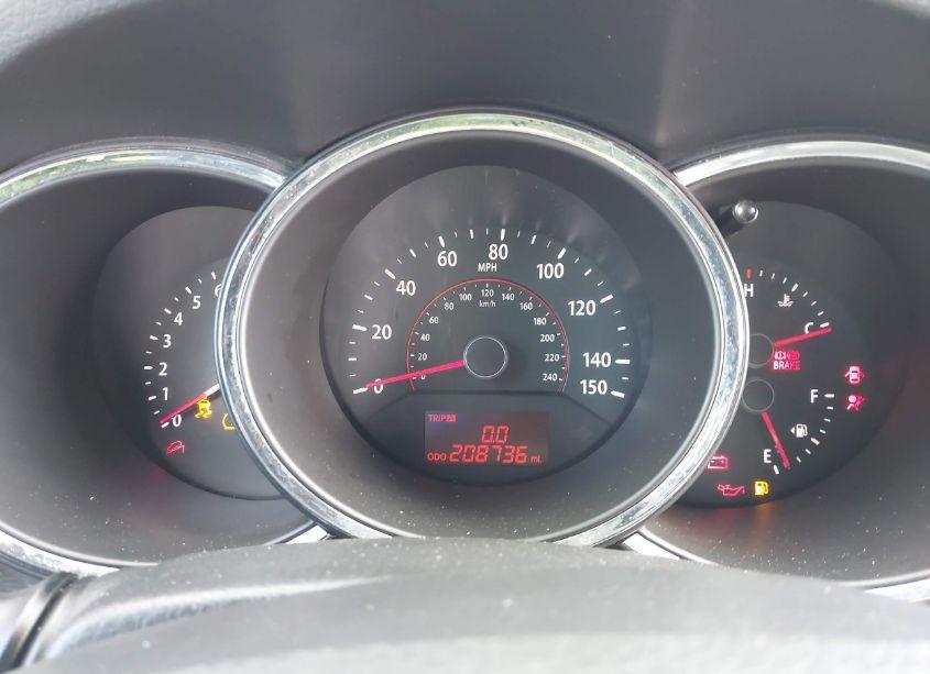 Photo 7 of 2011 Kia Sorento LX V6 (VIN 5XYKT4A2XBG115208)