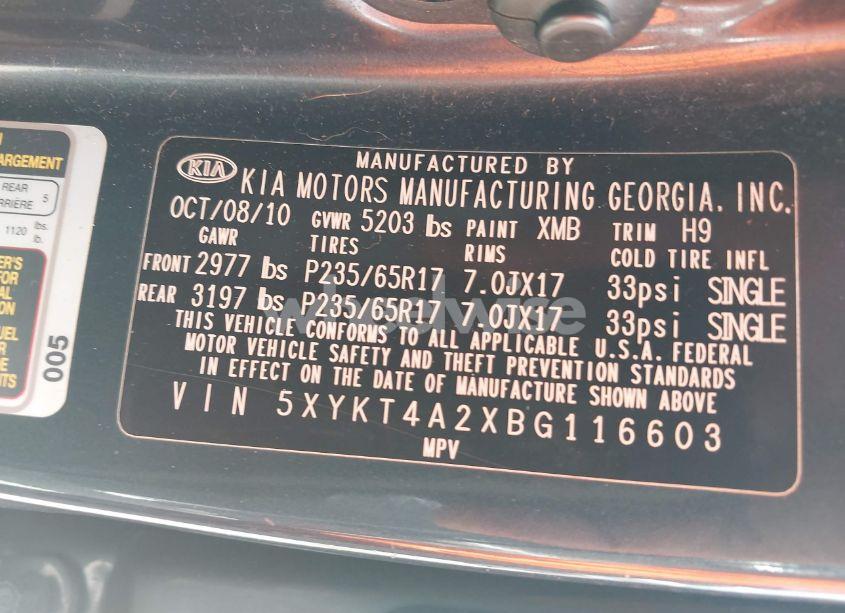 Photo 9 of 2011 Kia Sorento LX V6 (VIN 5XYKT4A2XBG116603)