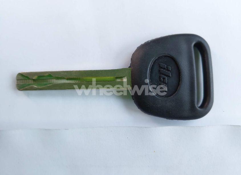 Photo 11 of 2011 Kia Sorento LX V6 (VIN 5XYKT4A2XBG142148)