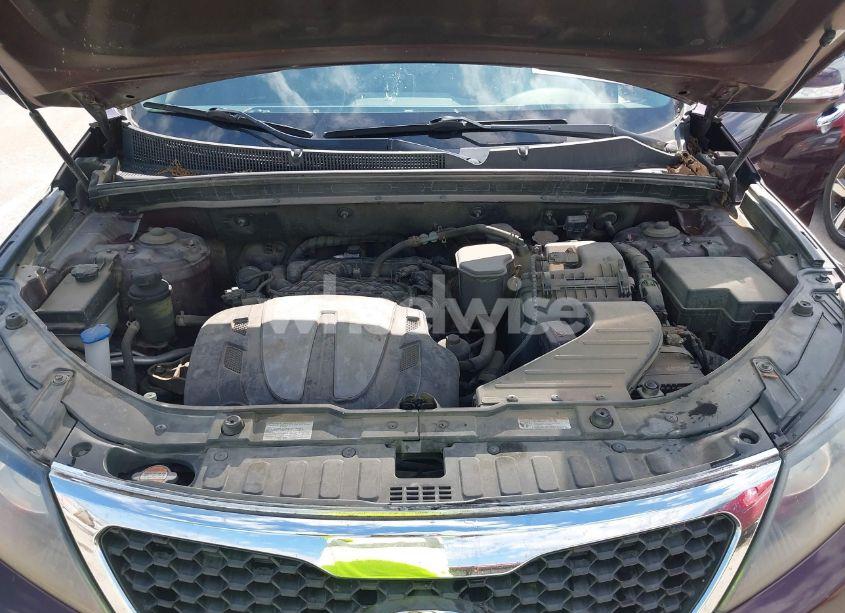 Photo 10 of 2013 Kia Sorento LX V6 (VIN 5XYKT4A2XDG331160)