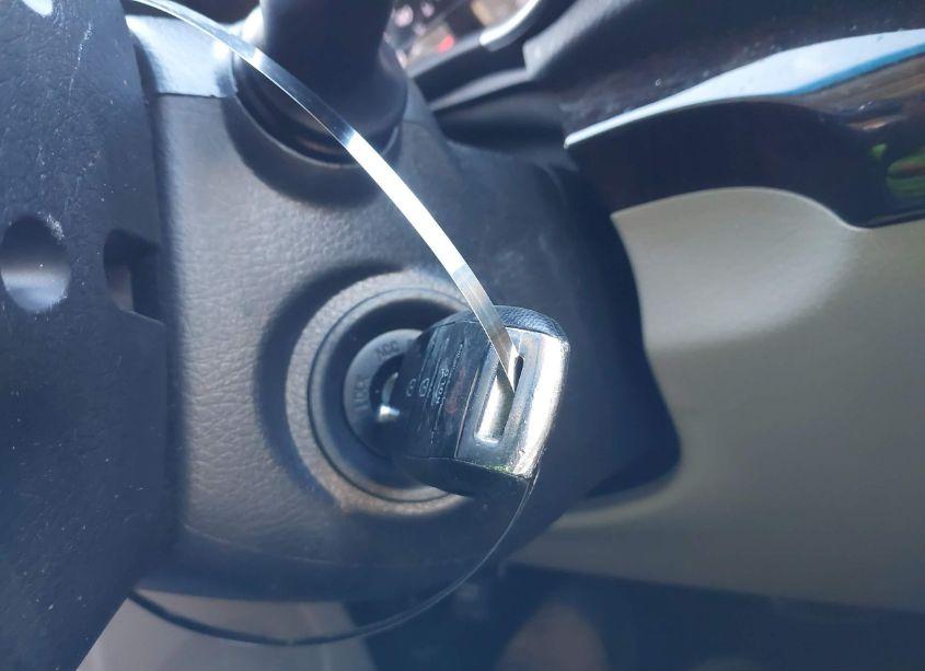 Photo 11 of 2015 Kia Sorento LX (VIN 5XYKT4A60FG626399)